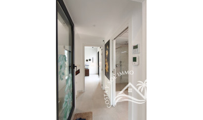 Resale - Villa -
Águilas