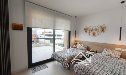 Resale - Villa -
Águilas