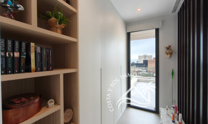 Resale - Villa -
Águilas