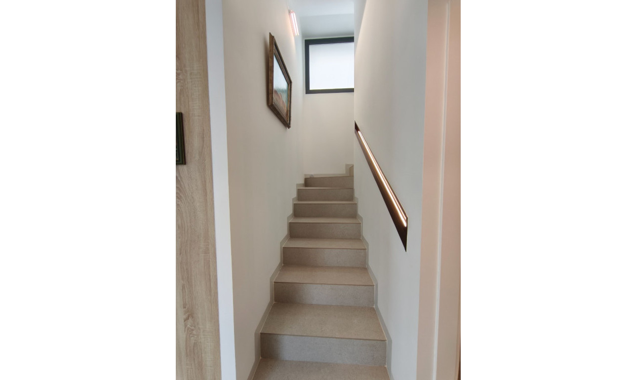 Resale - Villa -
Águilas