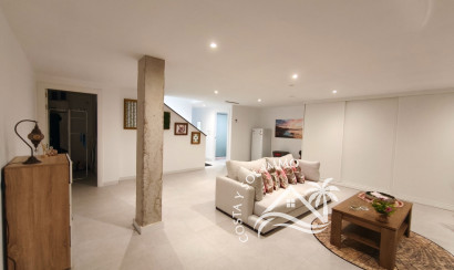 Resale - Villa -
Águilas