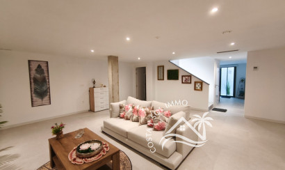 Resale - Villa -
Águilas