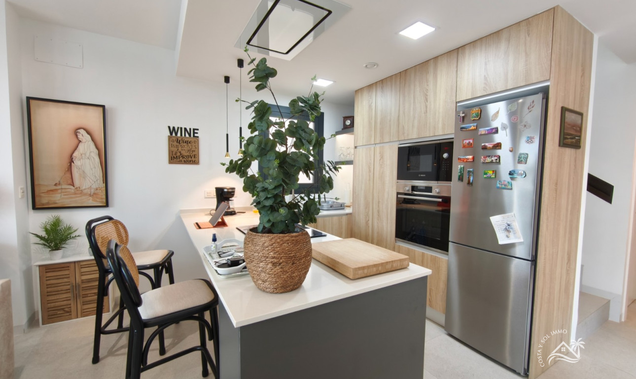 Resale - Villa -
Águilas