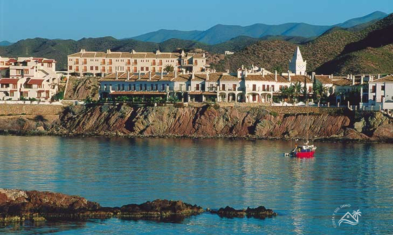 Resale - Villa -
Águilas