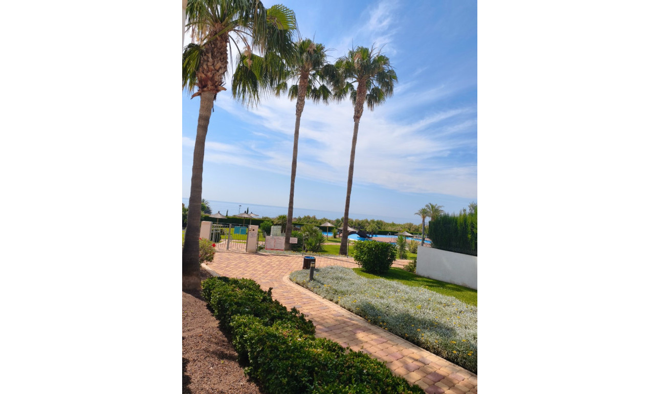 Reventa - Apartamento -
San Juan de los Terreros