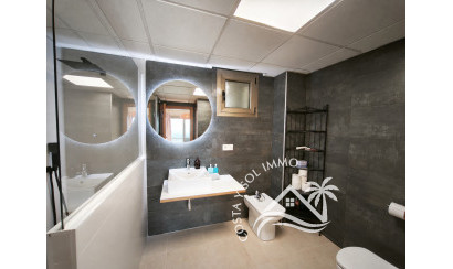 Herverkoop - Appartement / flat -
San Juan de los Terreros